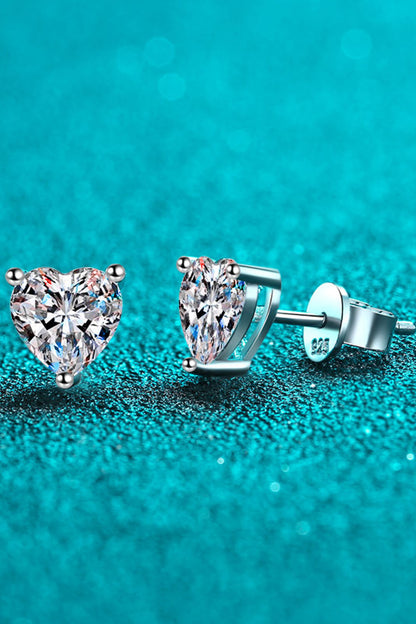 THE LILY HEART STUD EARRINGS