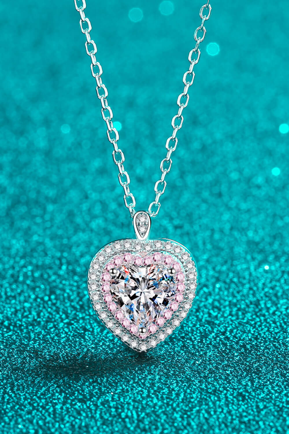 THE BELLA HEART NECKLACE