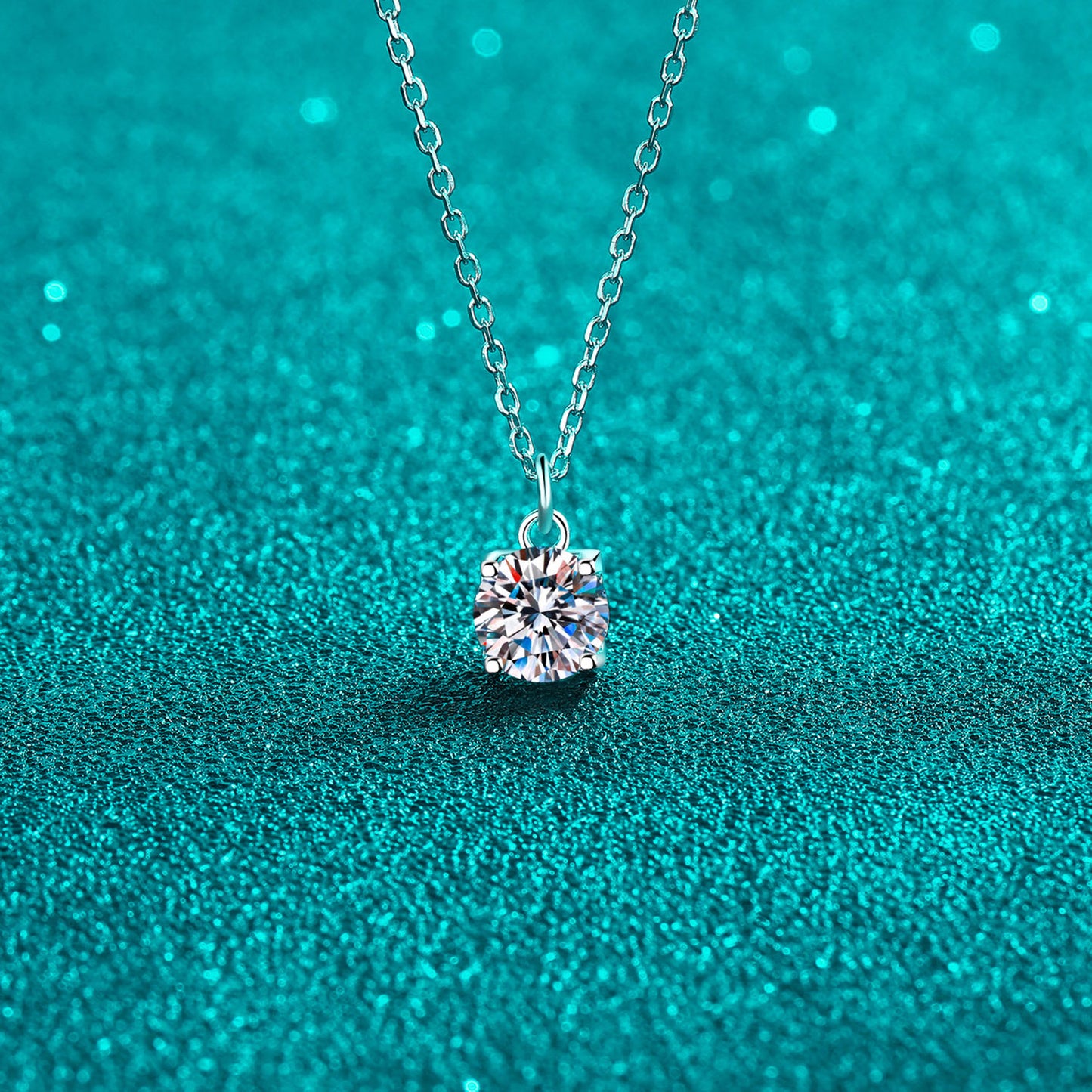 THE MIA SOLITAIRE NECKLACE